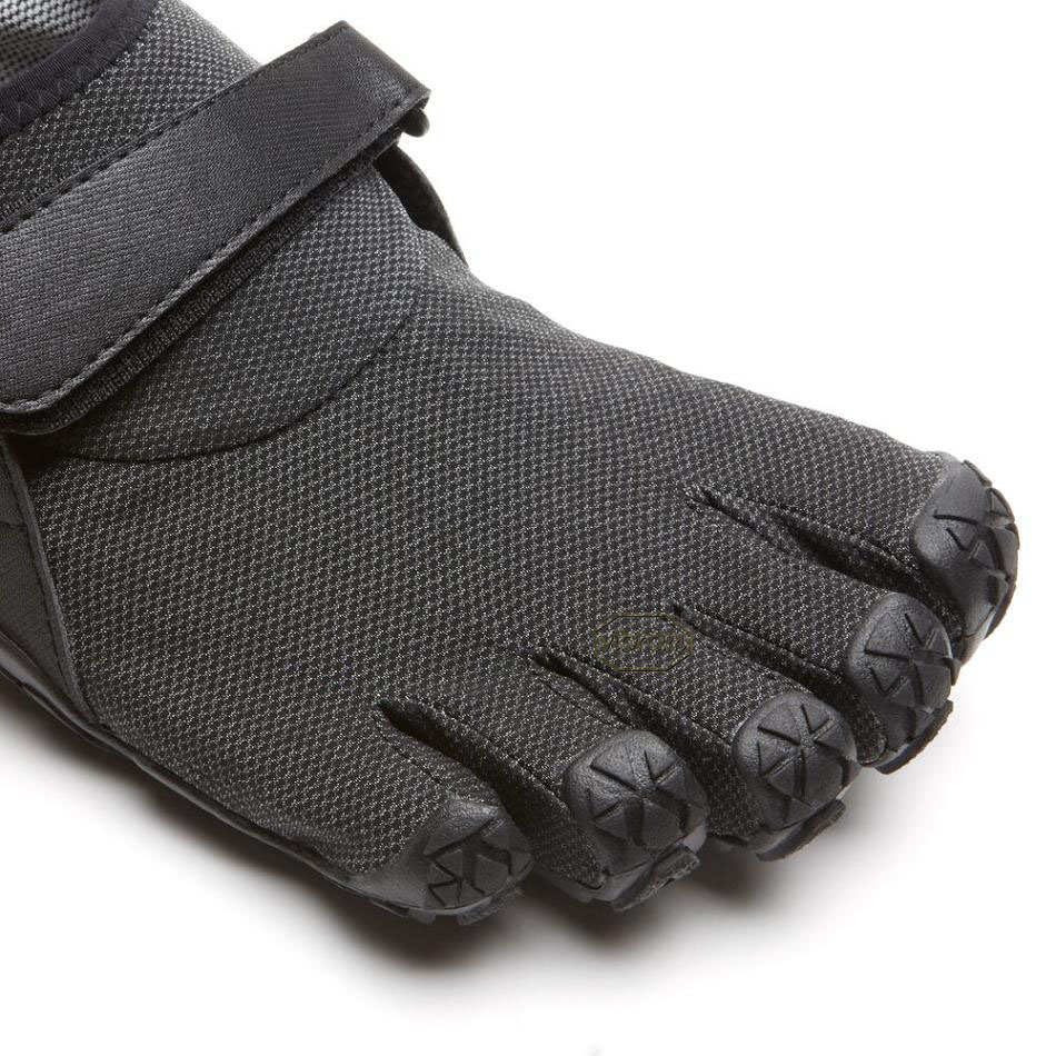 Men's Vibram Spyridon EVO Hiking Shoes Black | US_K07