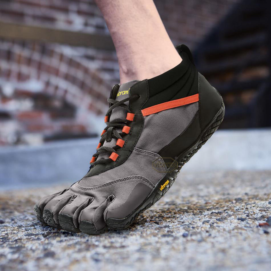 Men's Vibram V-Trek Insulated Casual shoes Black / Grey / Red | US_F78